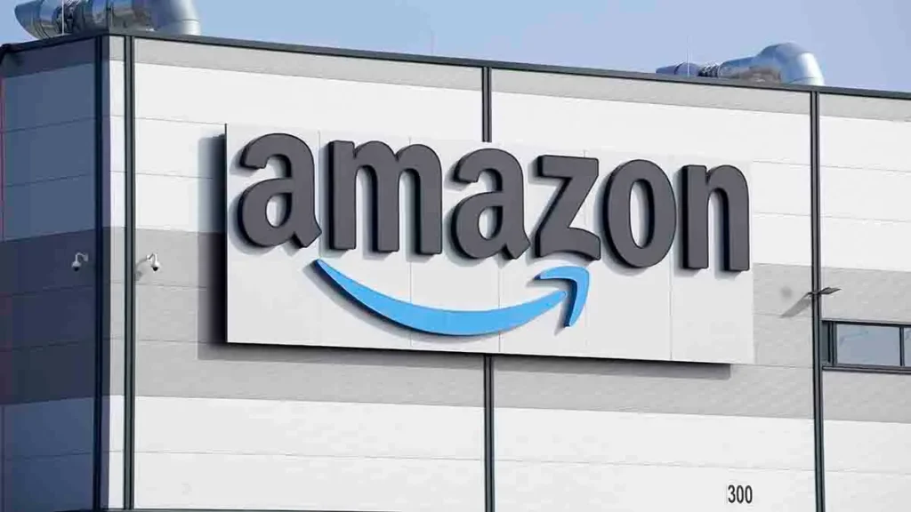 Amazon to Hire 250,000 Workers Ahead of Holiday Season